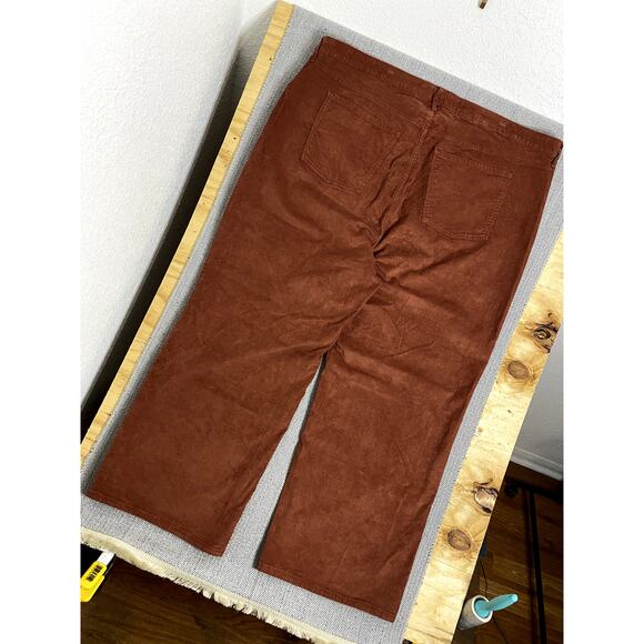 Old Navy Sky-Hi Rise Corduroy Pants Womens 48"X34" Burnt Orange Wide Leg Stretch - Picture 7 of 15